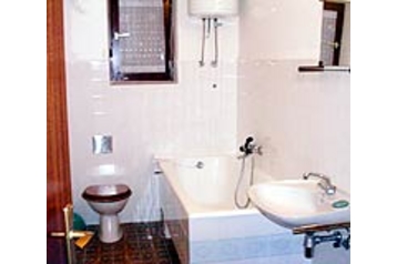 Chorvatsko Privát Suhi Potok, Exteriér